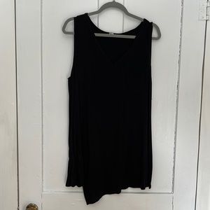 Cable & Gauge XL Black V-neck Tank Top with front pocket